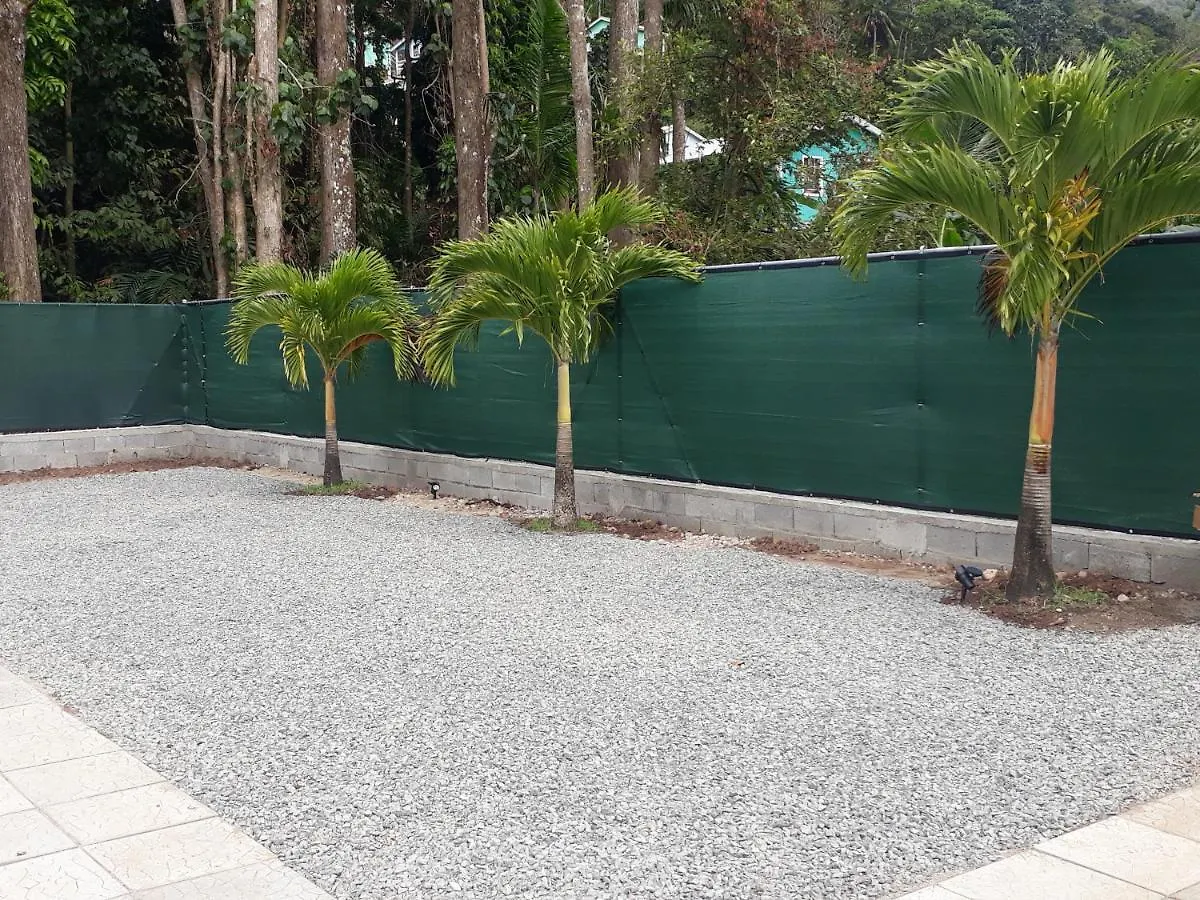 Amazon Villas Soufrière